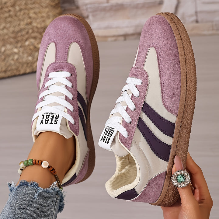 Noreen | Classic Striped Sneakers
