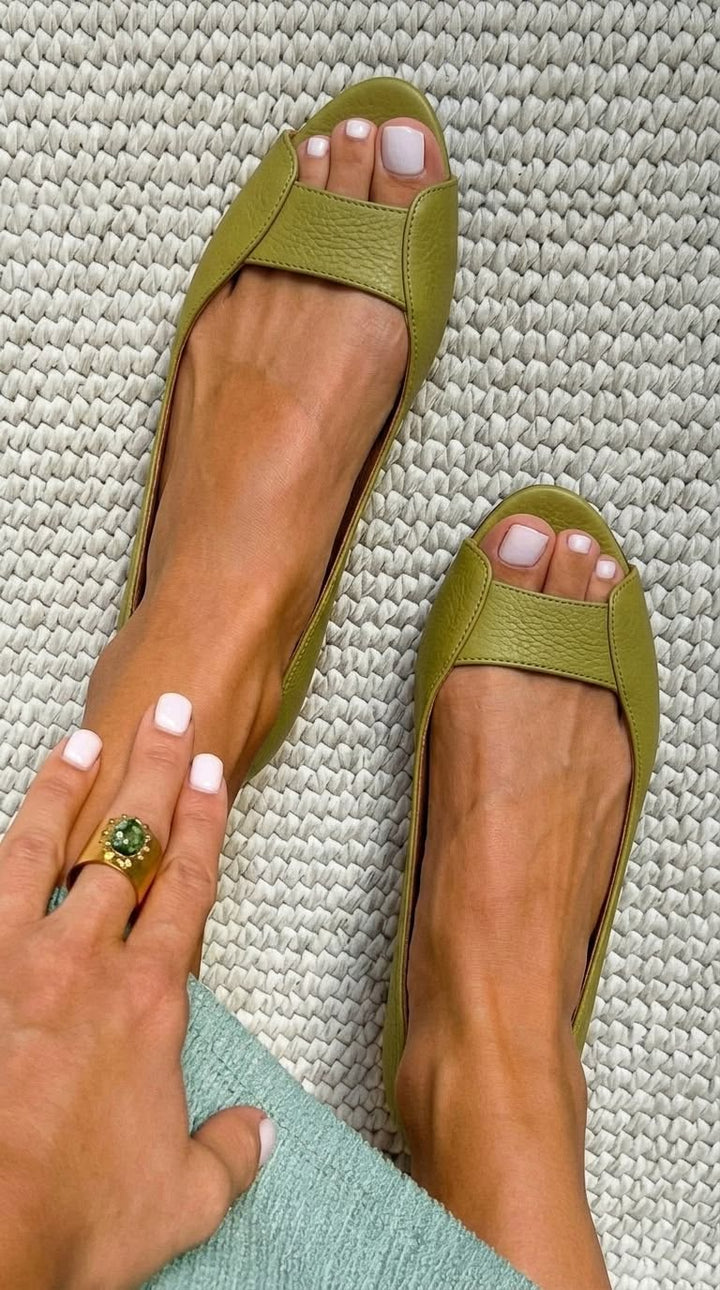 Hazel | Peep-Toe Comfort Flats