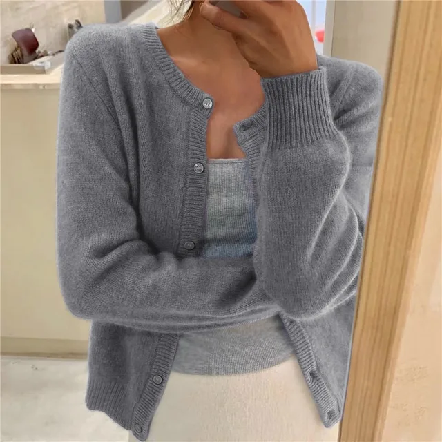 Antoinette | Soft Round-Neck Cardigan