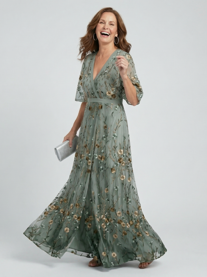Marlowe | Floral Flowing Maxi Dress