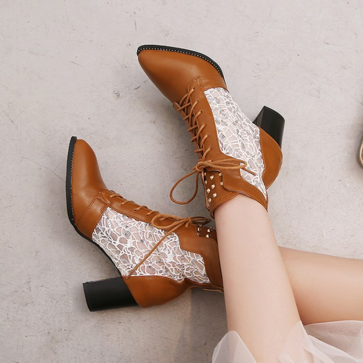 Patricia | Refined Lace-Up Heeled Boots