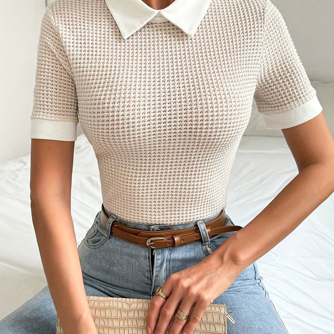 Helena | Contrast Collar Knit Top