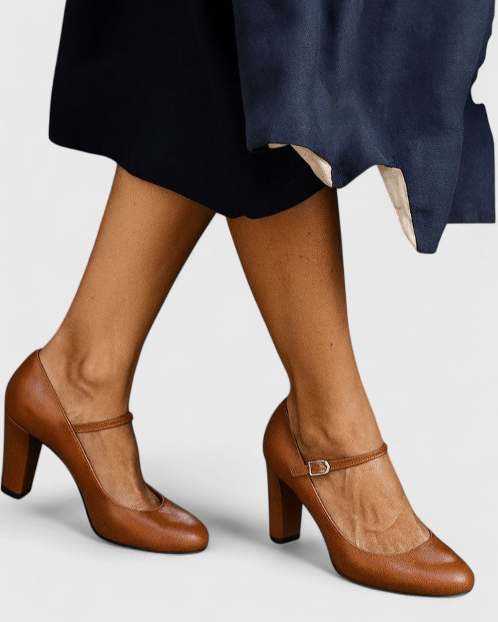 Coralind | Refined Block-Heel Pumps