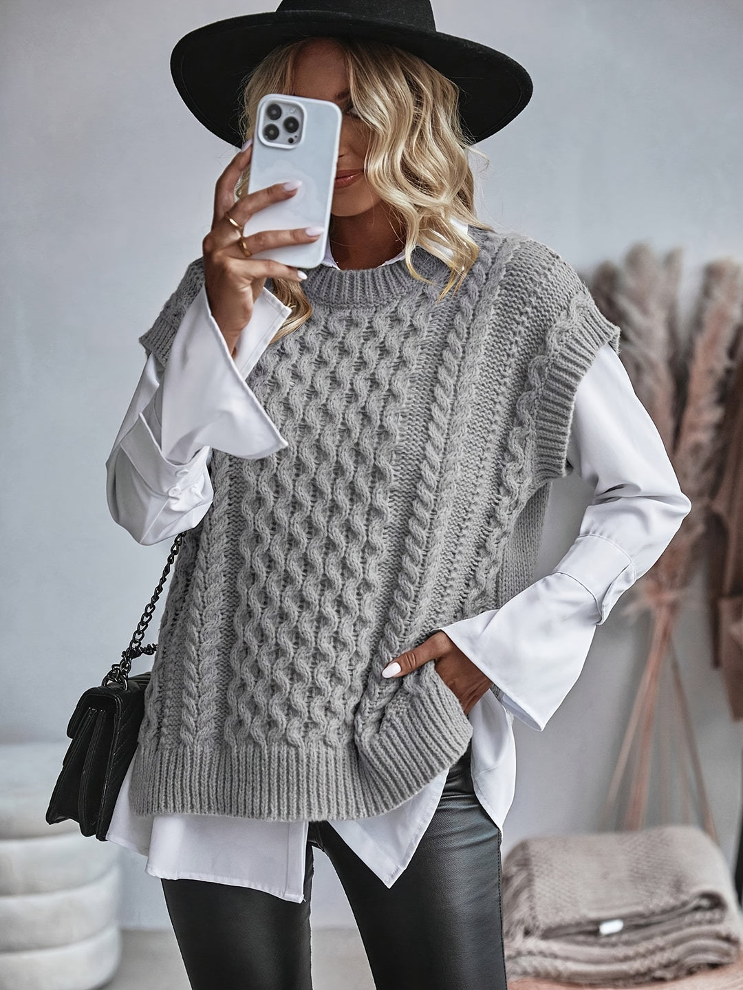 Adelia | Cable-Knit Sleeveless Vest