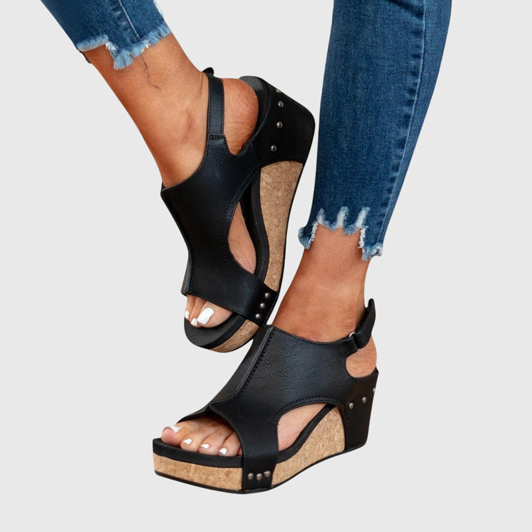Della | Open-Toe Comfort Sandals
