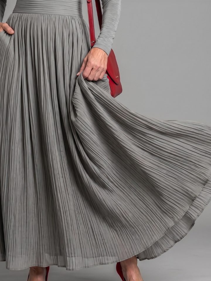 Marlowe | Long-Sleeve Turtleneck Midi Dress