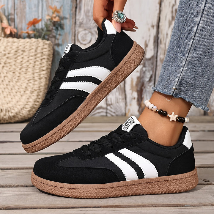 Noreen | Classic Striped Sneakers
