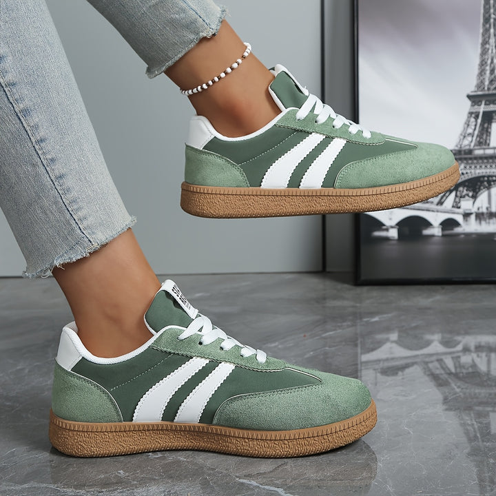 Noreen | Classic Striped Sneakers