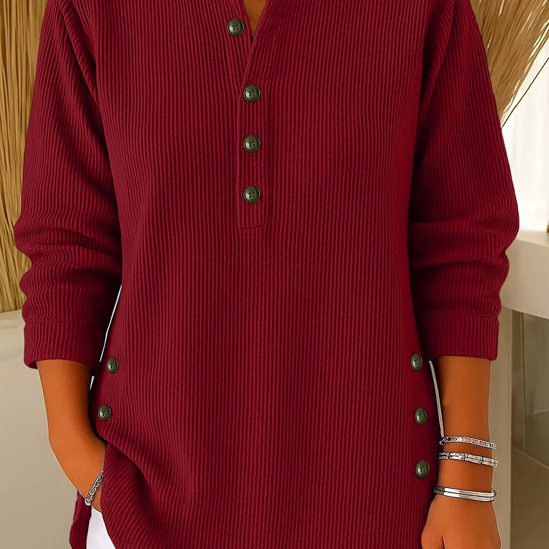 Corinne | Relaxed Button-Detail Top