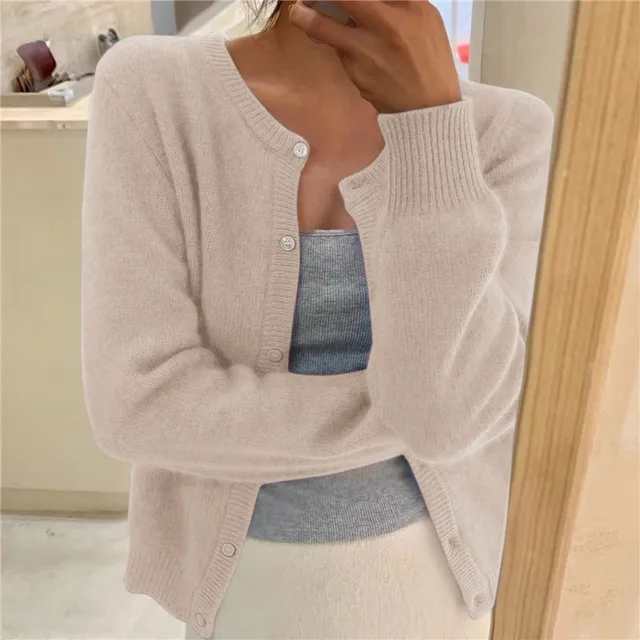 Antoinette | Soft Round-Neck Cardigan