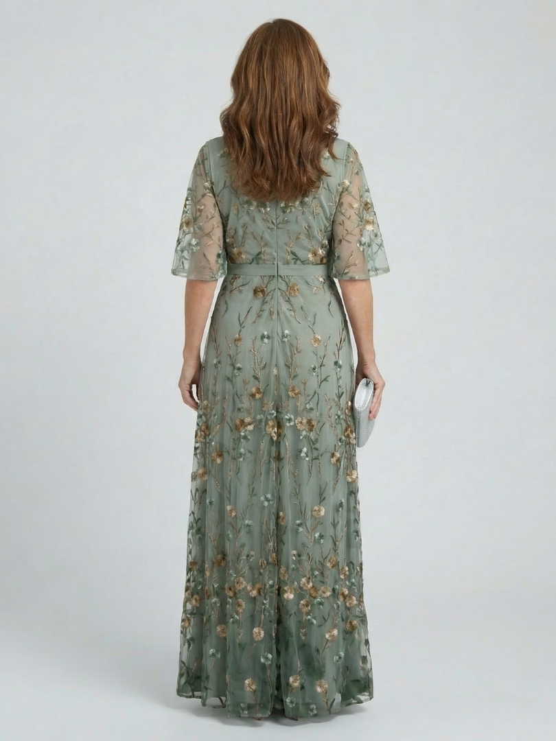 Marlowe | Floral Flowing Maxi Dress