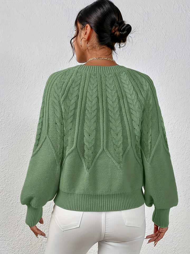 Fiona | Cable-Knit Round-Neck Sweater