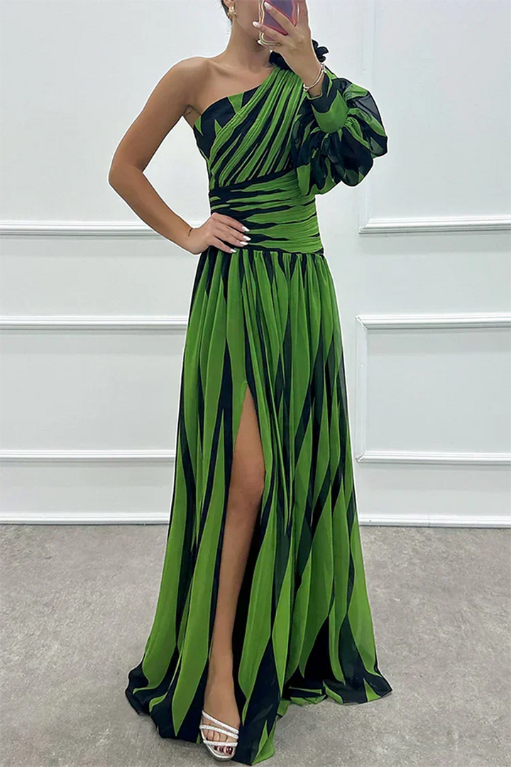 Amelie | Flowing One-Shoulder Maxi Dress