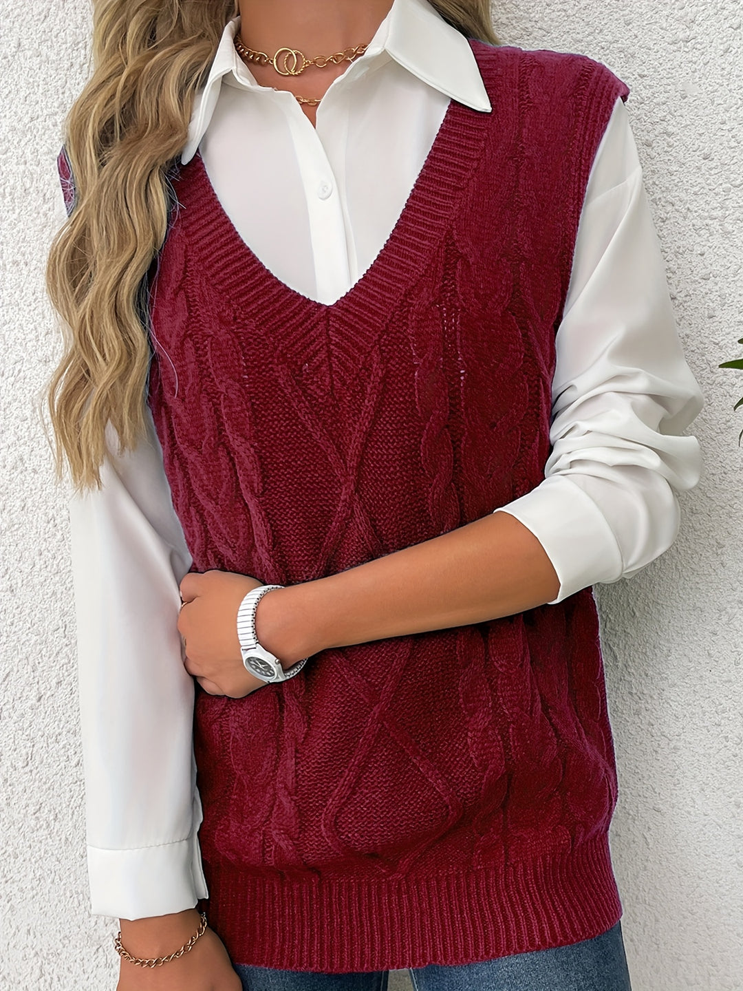 Vivian | Cable-Knit V-Neck Sweater Vest