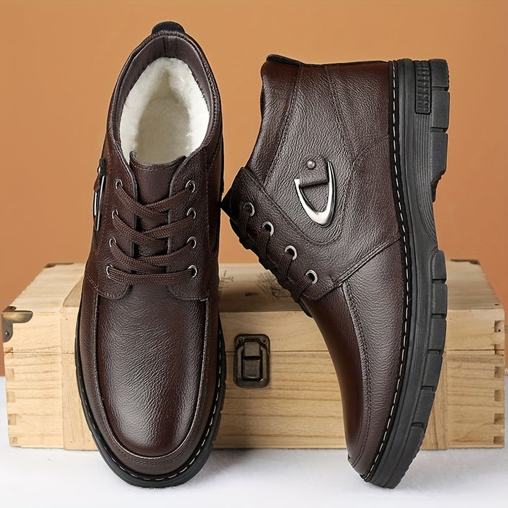 Douglas | Cosy High-Top Lace-Up Boots