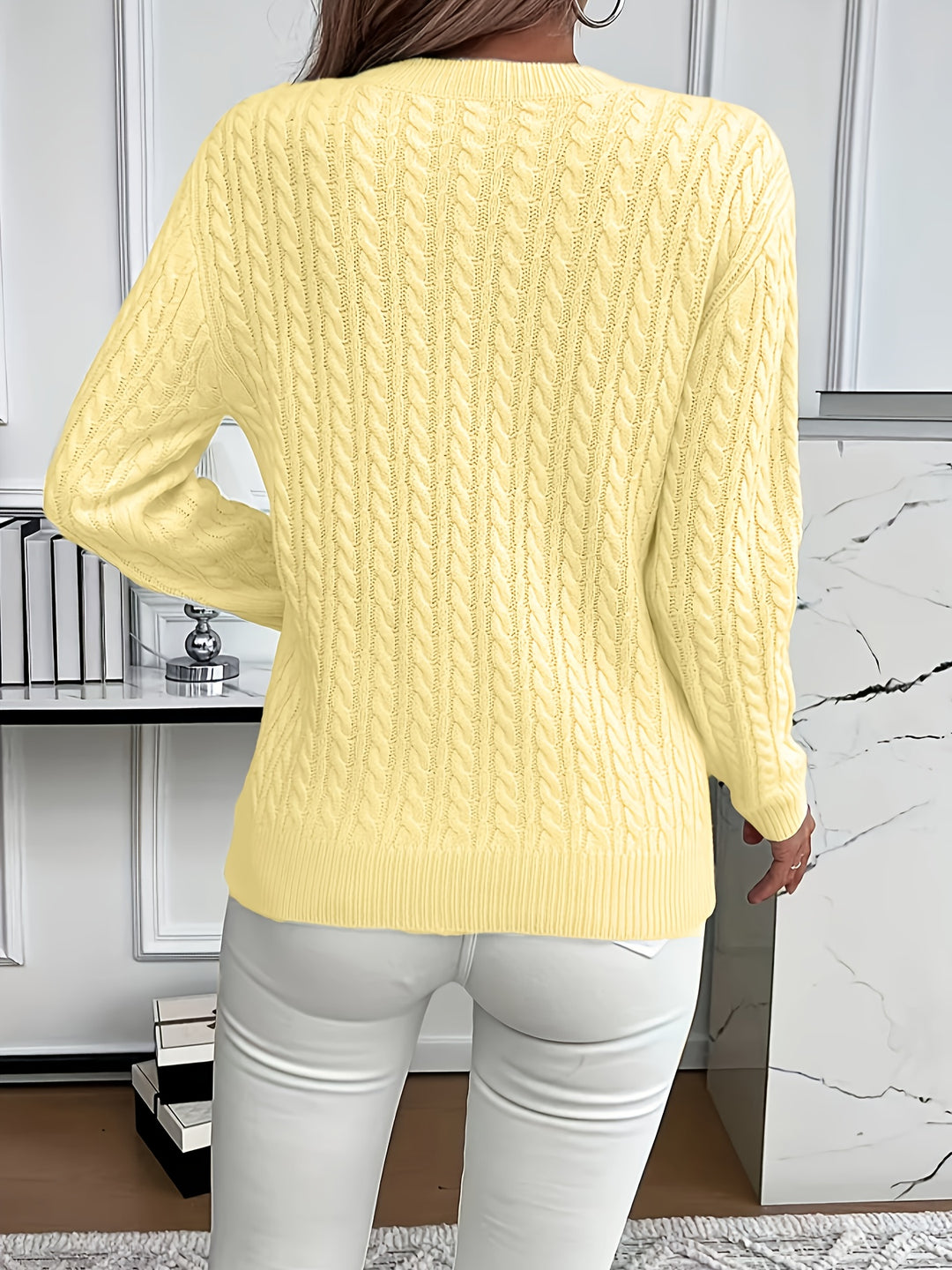 Maeve | Cable-Knit Round Neck Jumper