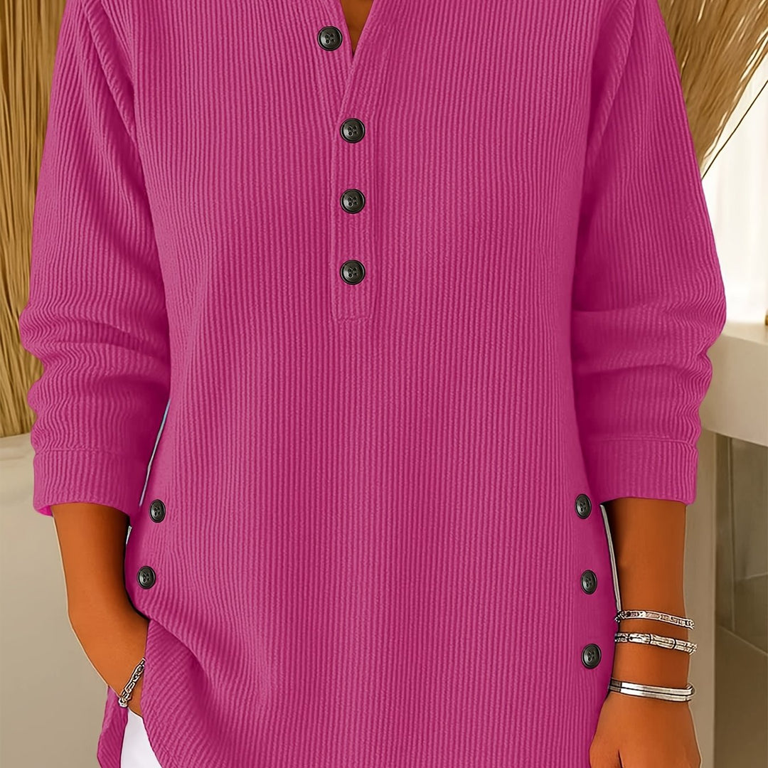 Corinne | Relaxed Button-Detail Top