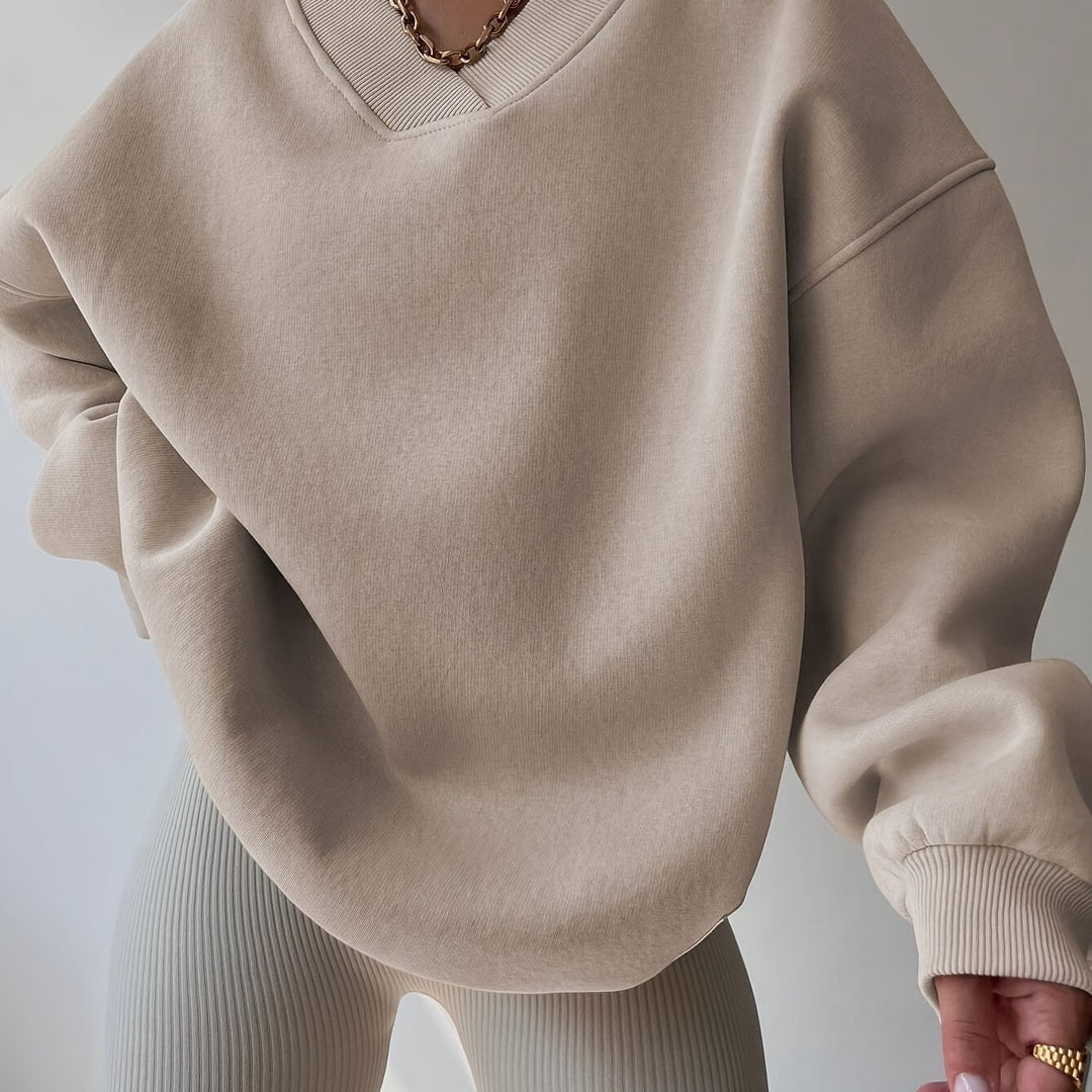 Corinthia | Relaxed V-Neck Sweatshirt