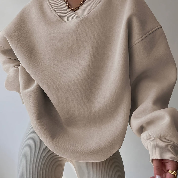 Corinthia | Relaxed V-Neck Sweatshirt