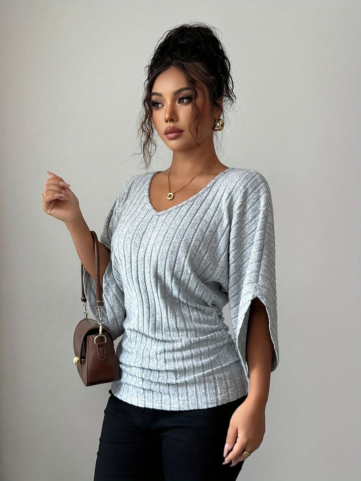 Sybil | Relaxed Ribbed V-Neck Top