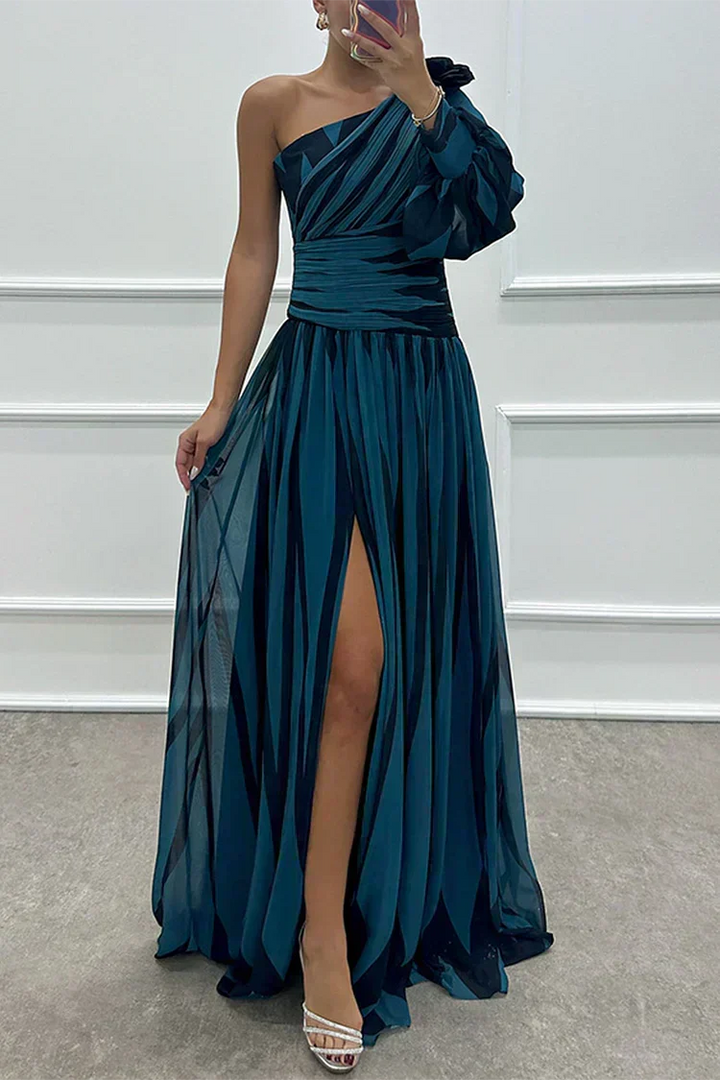 Amelie | Flowing One-Shoulder Maxi Dress