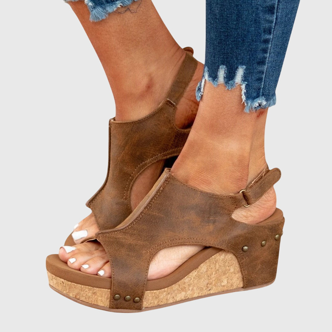 Della | Open-Toe Comfort Sandals