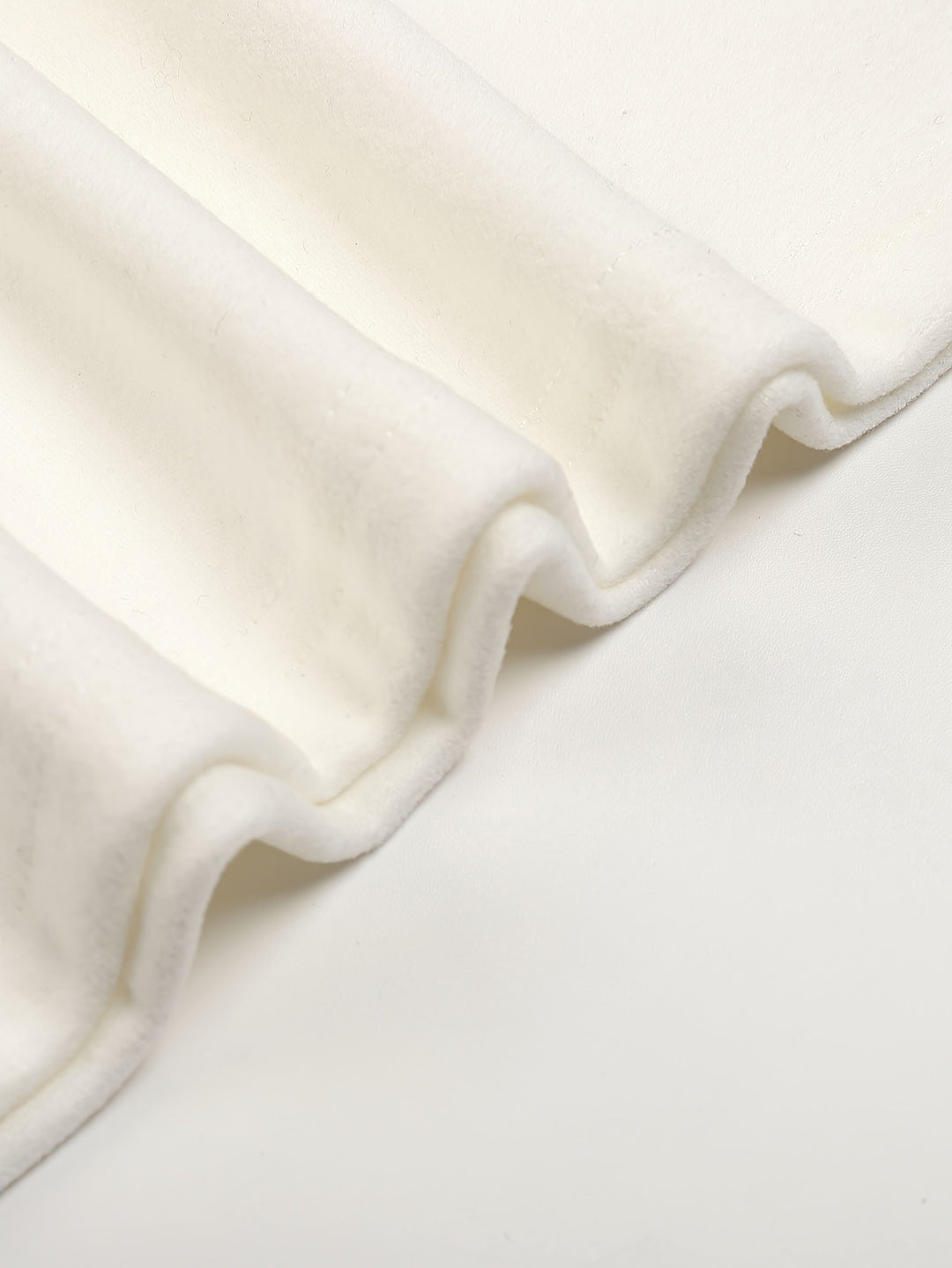 Lydia | Elegant V-Neck Top