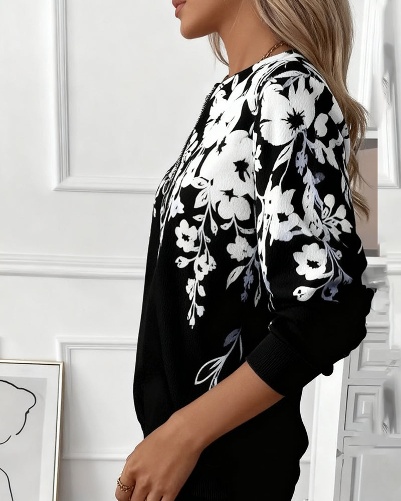 Daphne | Floral Zip-Neck Top