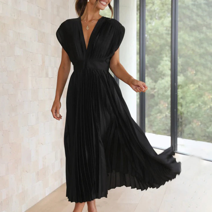 Estella | Elegant Pleated Midi Dress