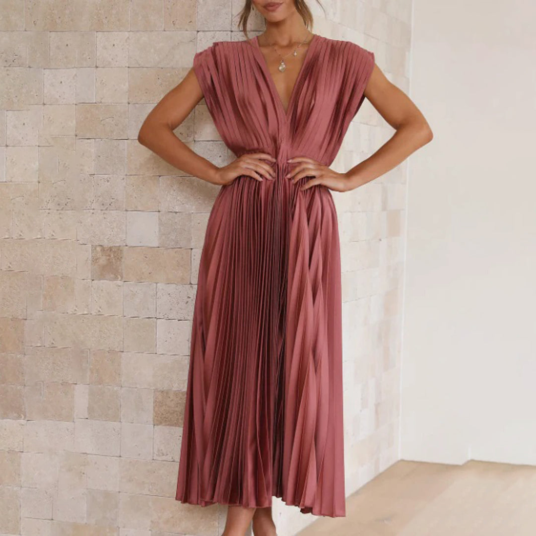 Estella | Elegant Pleated Midi Dress