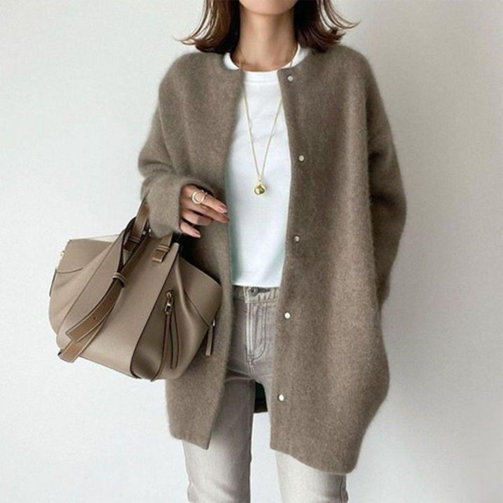 Adela | Relaxed Button-Front Cardigan
