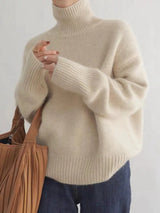 Maura | Relaxed Roll-Neck Sweater