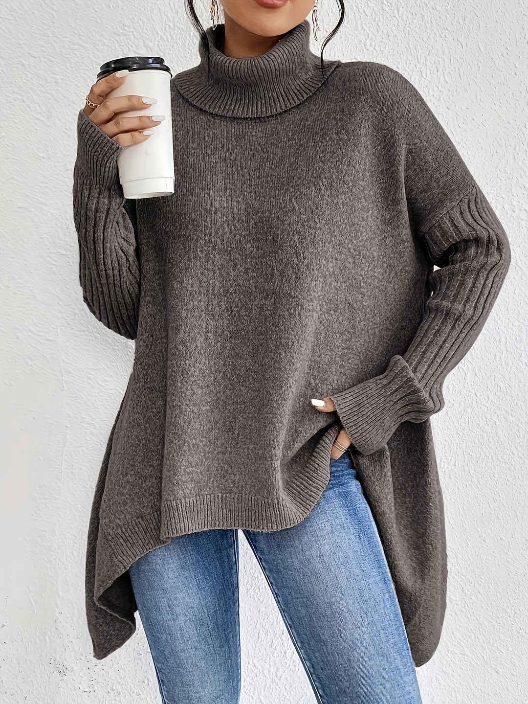 Aurora | Relaxed Turtleneck Sweater