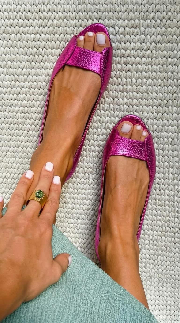 Hazel | Peep-Toe Comfort Flats