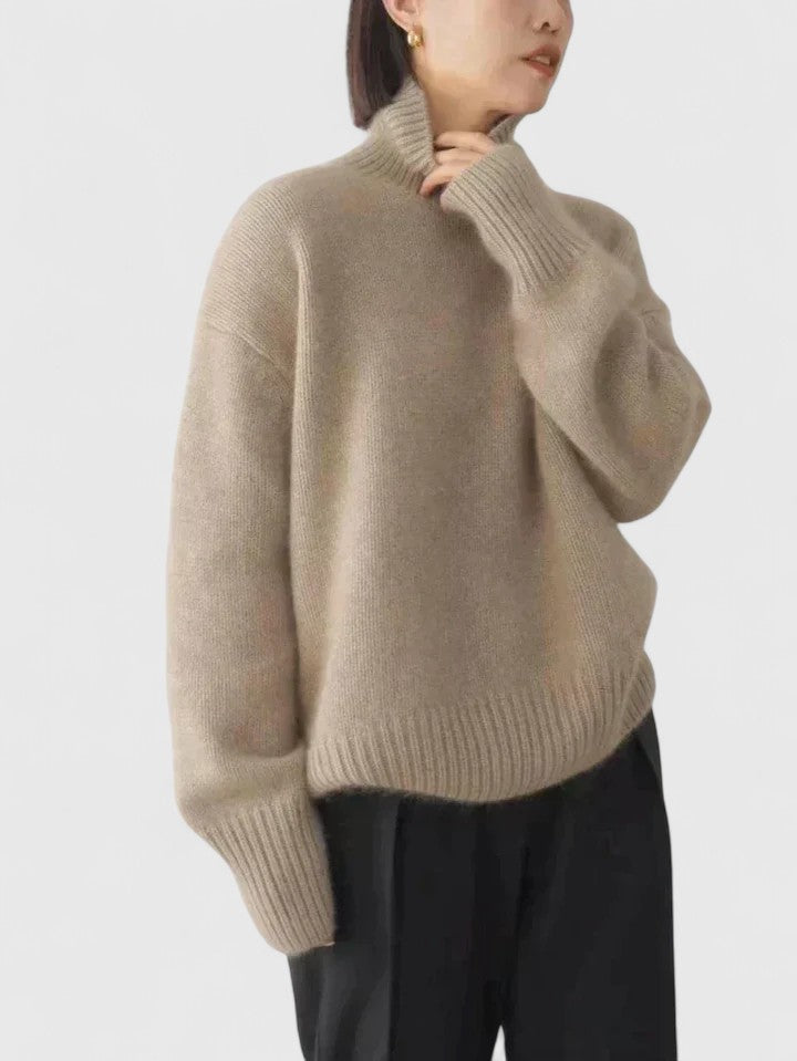 Brontë | Relaxed Roll-Neck Sweater