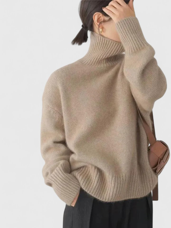 Brontë | Relaxed Roll-Neck Sweater