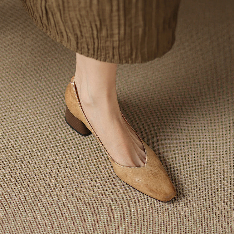 Lila | Pointed Block-Heel Heels