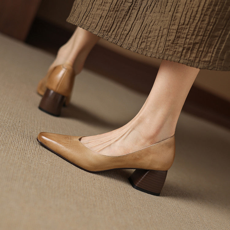 Lila | Pointed Block-Heel Heels