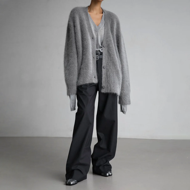Gillian | Relaxed V-Neck Cardigan