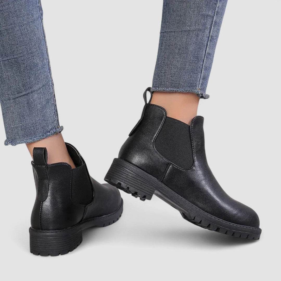 Danica | Cushioned Chelsea Boots