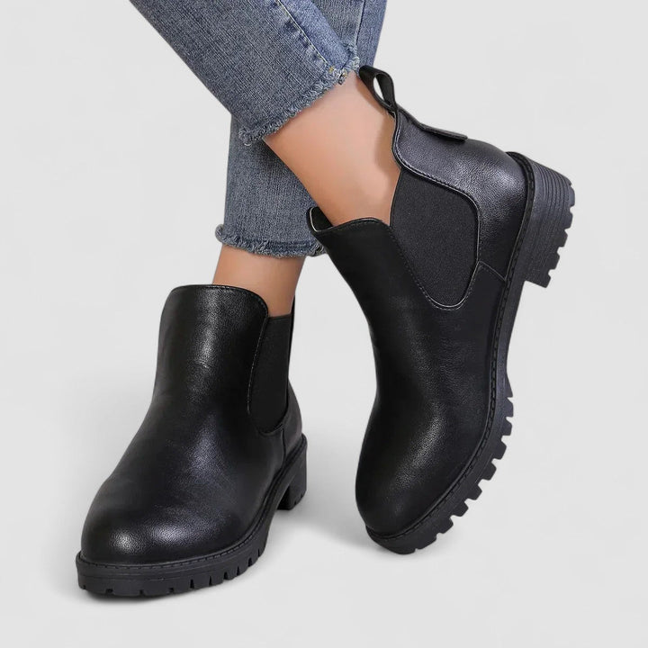 Danica | Cushioned Chelsea Boots