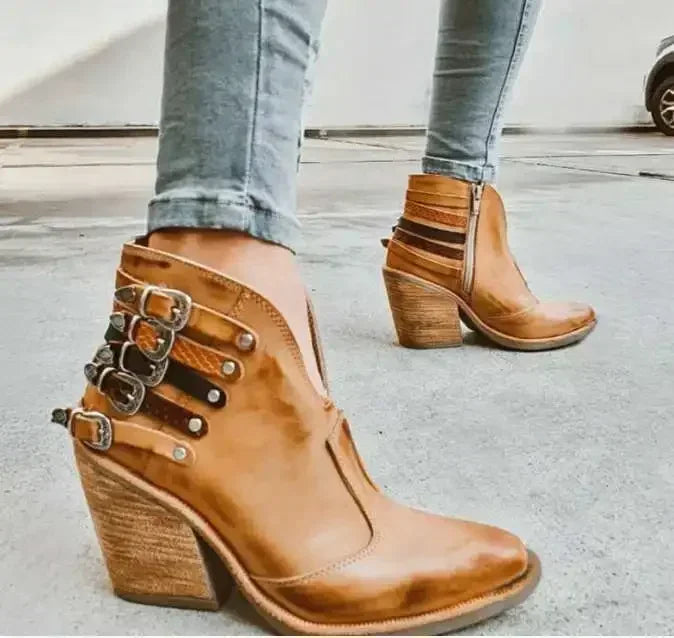 Harlow | Buckle-Detail Ankle Boots