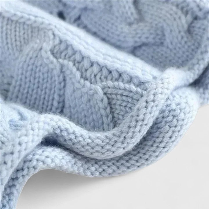 Iris | Textured Cable-Knit Sweater
