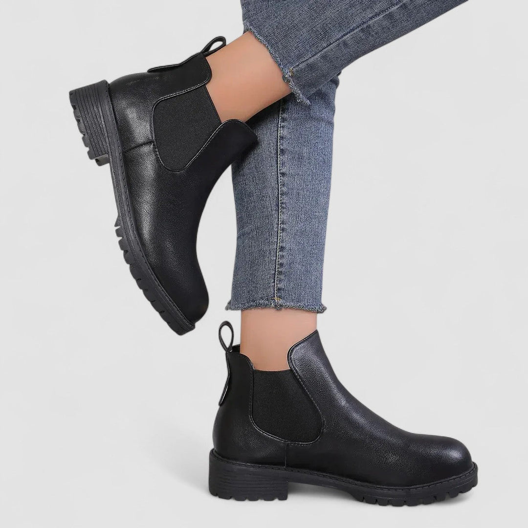 Danica | Cushioned Chelsea Boots
