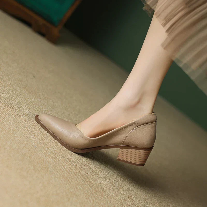 Astrid | Refined Pointed-Toe Block Heel Pumps
