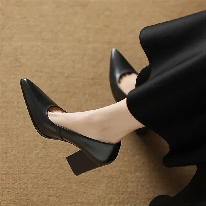 Vivienne | Timeless Block-Heel Pumps