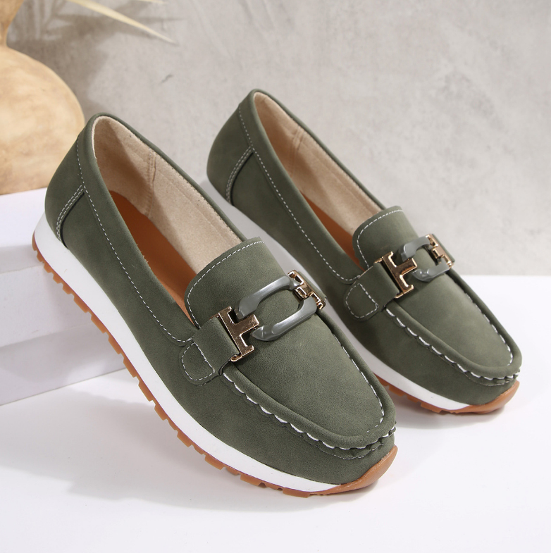 Grace | Chain-Detail Loafers
