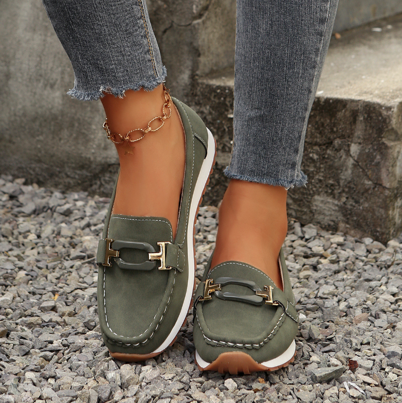 Grace | Chain-Detail Loafers