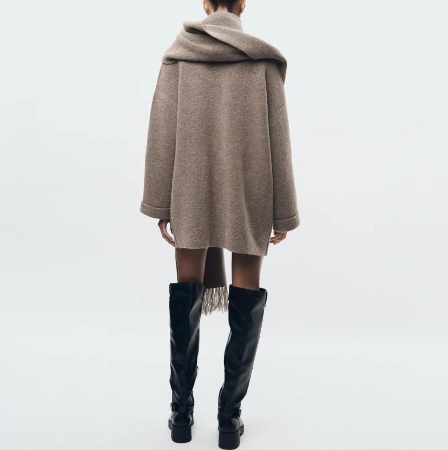 Delphine | Cosy Scarf-Collar Coat
