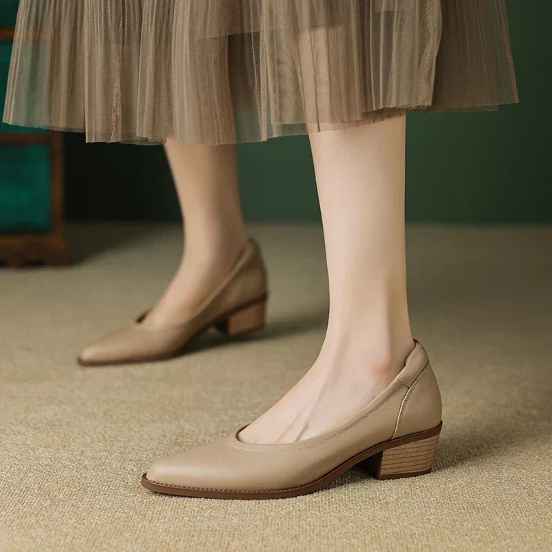 Astrid | Refined Pointed-Toe Block Heel Pumps